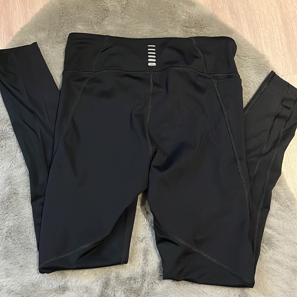 UNDER ARMOUR TIGHTS!! - Picture 3 of 3